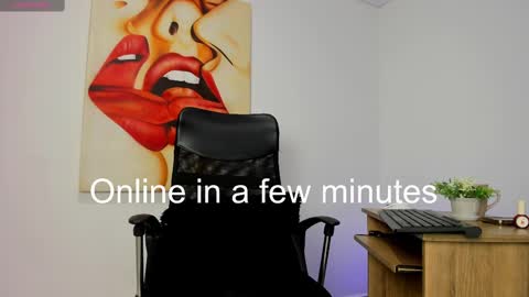 Snapshot of tiago_hannah chatting on February 10, 2025, 9:14 am carolina online show from February 10, 2025, 9:14 am