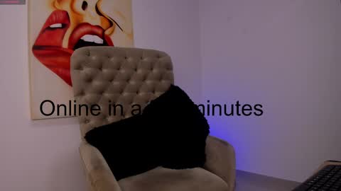 Snapshot of tiago_hannah chatting on October 8, 2025, 11:46 pm carolina online show from October 8, 2025, 11:46 pm