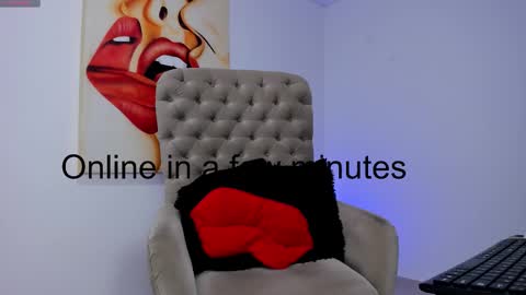 Snapshot of tiago_hannah chatting on October 18, 2025, 10:32 pm carolina online show from October 18, 2025, 10:32 pm