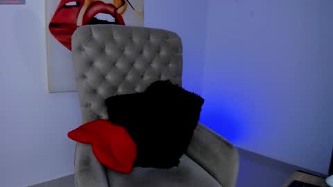 Snapshot of tiago_hannah chatting on October 23, 2025, 11:57 pm carolina online show from October 23, 2025, 11:57 pm