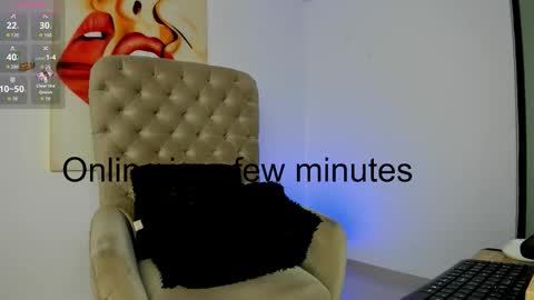 Snapshot of tiago_hannah chatting on October 29, 2025, 9:22 am carolina online show from October 29, 2025, 9:22 am