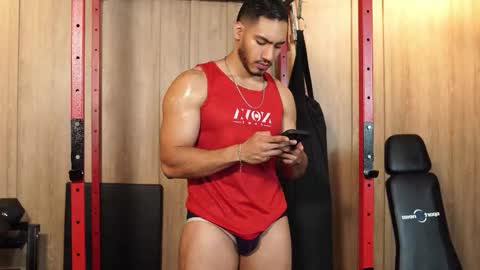 Snapshot of tian_brooks chatting on February 27, 2026, 3:39 am Tian Brooks online show from February 27, 2026, 3:39 am