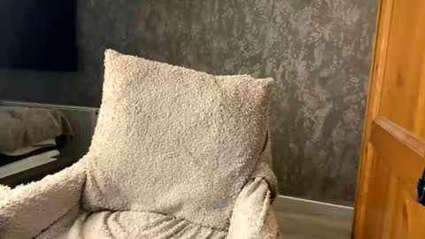 Snapshot of tiana_charm chatting on February 24, 2026, 3:54 pm Tiana Charm online show from February 24, 2026, 3:54 pm