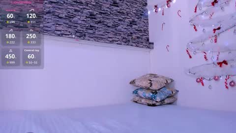 Snapshot of tiana_glowxxx chatting on December 16, 2025, 8:03 pm Tiana online show from December 16, 2025, 8:03 pm