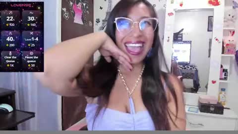 tiana_violet online show from July 30, 2026, 7:02 pm