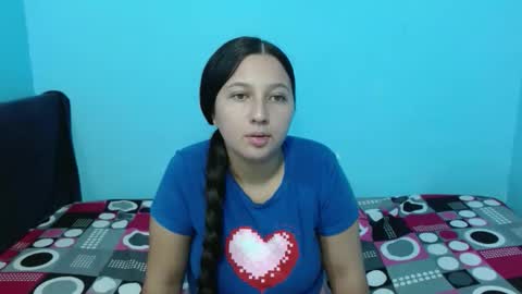 Snapshot of tiana_viviana chatting on May 28, 2026, 9:23 pm Tiana online show from May 28, 2026, 9:23 pm