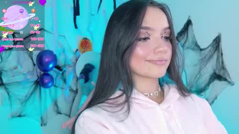 Tiana Le online show from October 25, 2025, 12:40 am