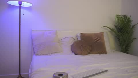 Snapshot of tianna_fox chatting on February 3, 2026, 8:14 pm Anna online show from February 3, 2026, 8:14 pm