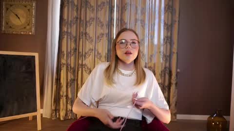 Jane online show from April 1, 2026, 11:33 am