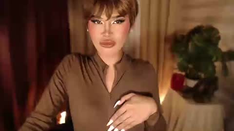 Snapshot of tiara_perezx chatting on January 16, 2026, 5:22 am Sam online show from January 16, 2026, 5:22 am