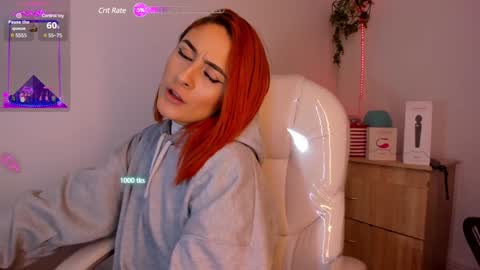 Snapshot of tiarha_ chatting on December 5, 2024, 7:05 am Tiarha online show from December 5, 2024, 7:05 am