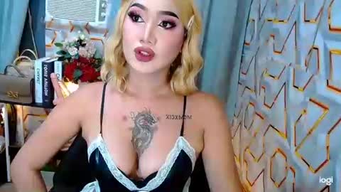 Snapshot of tiarrafoxs chatting on March 16, 2026, 8:18 am tiarrafoxs online show from March 16, 2026, 8:18 am