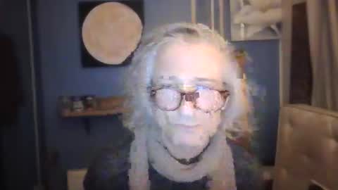 Snapshot of tiddles12345 chatting on October 28, 2025, 9:39 pm tiddles12345 online show from October 28, 2025, 9:39 pm