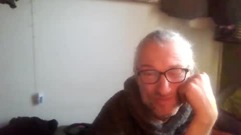 Snapshot of tiddles12345 chatting on April 19, 2026, 5:40 am tiddles12345 online show from April 19, 2026, 5:40 am
