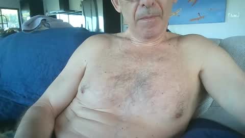 Snapshot of tied__up chatting on February 1, 2025, 4:44 pm JustMe online show from February 1, 2025, 4:44 pm