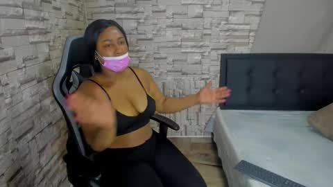Snapshot of tifanny_fiire chatting on September 24, 2025, 11:35 am leidy online show from September 24, 2025, 11:35 am