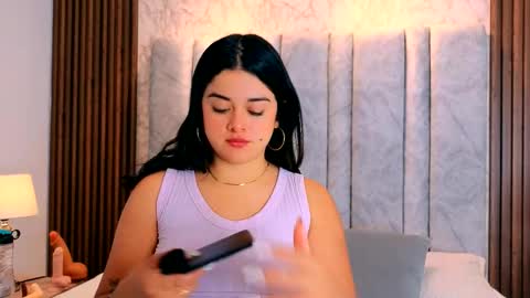 Tiff3 online show from March 21, 2026, 7:28 pm