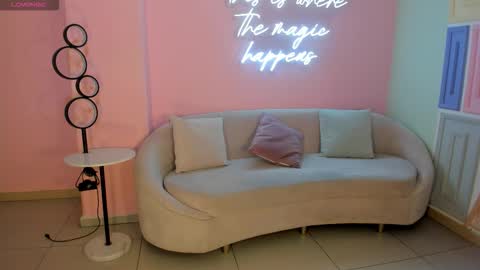 Tiffanny Sins online show from January 14, 2026, 3:23 am