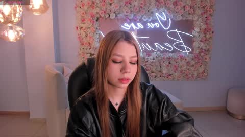 Tiffanny Sins online show from March 28, 2026, 4:01 am