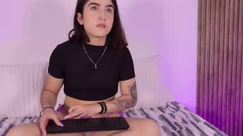 Tiffany online show from November 10, 2025, 12:59 pm