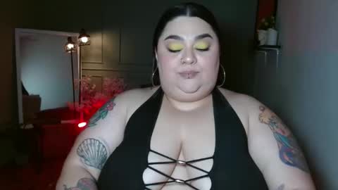 Snapshot of tiffany_laurens chatting on February 28, 2026, 5:30 am dont forget ask for custom vids online show from February 28, 2026, 5:30 am