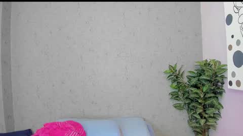 Snapshot of tiffany_mendez chatting on February 10, 2026, 12:09 pm tiffany_mendez online show from February 10, 2026, 12:09 pm