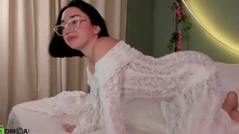 tiffany_robinson online show from July 6, 2026, 3:14 am