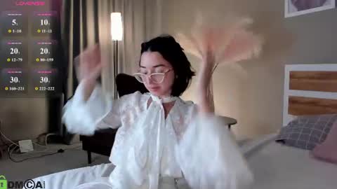 tiffany_robinson online show from July 15, 2026, 2:50 am