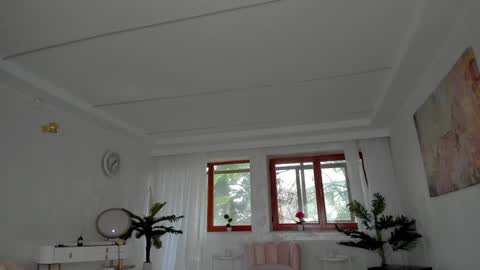 Tiffany Houston online show from December 7, 2024, 7:16 am