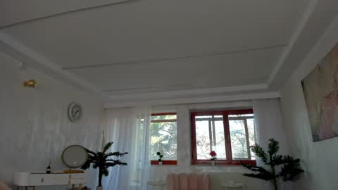 Tiffany Houston online show from January 19, 2025, 8:18 am