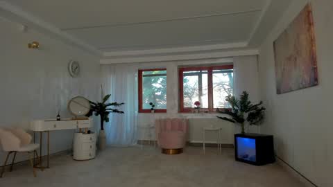 Tiffany Houston online show from January 23, 2025, 7:00 am