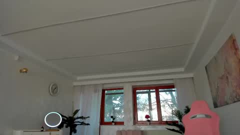 Tiffany Houston online show from February 10, 2025, 6:42 am