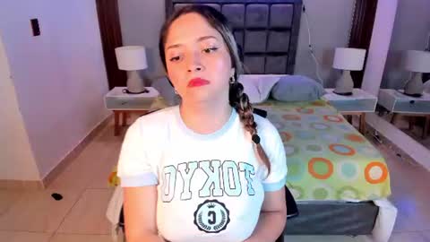 tiffanyhoustton online show from July 31, 2026, 11:31 am