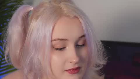 Snapshot of tiffanyjons chatting on November 23, 2025, 5:35 pm tiffanyjons online show from November 23, 2025, 5:35 pm