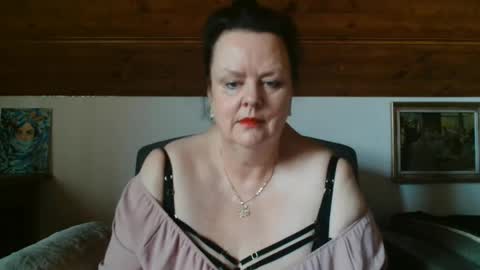TiffanyMature online show from March 10, 2026, 10:20 am