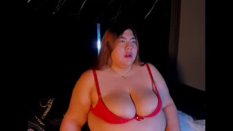 Snapshot of tiffanymonrow chatting on May 12, 2026, 2:03 pm TiffanyMonrow online show from May 12, 2026, 2:03 pm