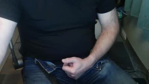 Snapshot of tiffanysboy chatting on February 20, 2026, 10:54 pm California Man online show from February 20, 2026, 10:54 pm