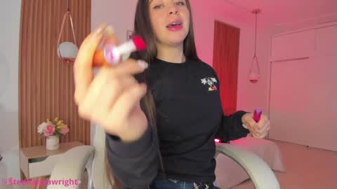 Snapshot of tiffanywright_ chatting on January 14, 2025, 5:34 pm Tiffany online show from January 14, 2025, 5:34 pm