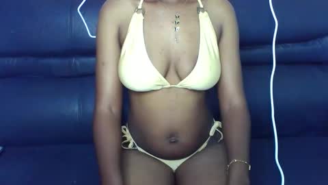 Tiffyblue online show from March 31, 2026, 1:51 am