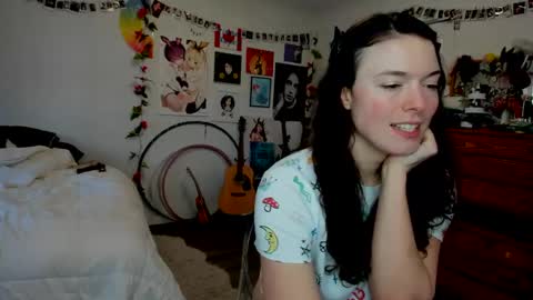 Snapshot of tiggerrosey chatting on February 12, 2025, 10:59 pm   All my Links online show from February 12, 2025, 10:59 pm