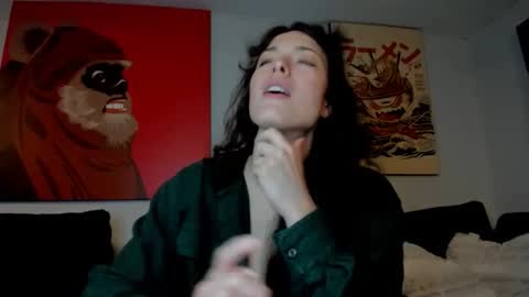 Snapshot of tiggerrosey chatting on October 28, 2025, 7:49 pm   All my Links online show from October 28, 2025, 7:49 pm