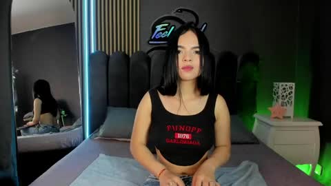 tiiny_fg online show from June 1, 2026, 2:30 pm