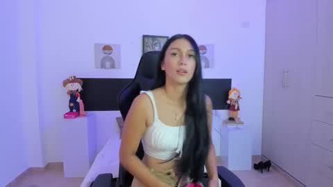 Tiny  online show from November 21, 2025, 11:20 am