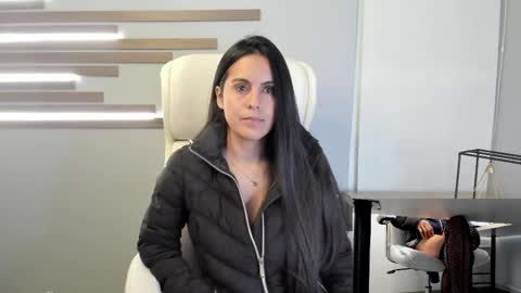 Snapshot of tiinyangel chatting on February 9, 2026, 2:32 pm tiinyangel online show from February 9, 2026, 2:32 pm