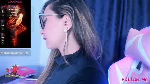 Snapshot of tila_tequila15 chatting on October 7, 2025, 4:59 pm TILA TEQUILA online show from October 7, 2025, 4:59 pm