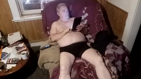 Snapshot of timamanda chatting on November 17, 2025, 4:35 pm Tim Amanda online show from November 17, 2025, 4:35 pm