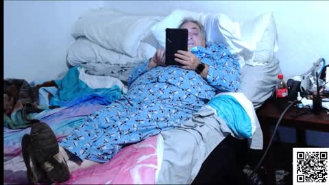 Snapshot of timamanda chatting on December 15, 2025, 5:01 am Tim Amanda online show from December 15, 2025, 5:01 am