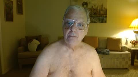 timealone120000 online show from November 5, 2025, 12:54 am