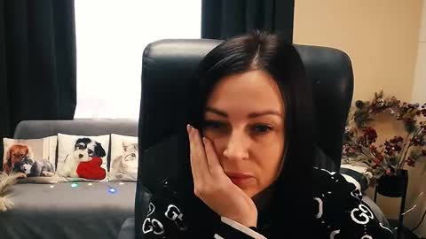 Snapshot of timeparadice chatting on October 22, 2025, 7:41 am Luisa online show from October 22, 2025, 7:41 am