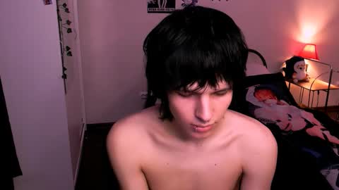 timi_moon online show from October 29, 2025, 9:16 pm